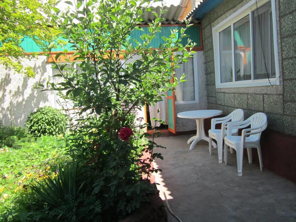 Olga Guest House Cholpon-Ata Ngoại thất bức ảnh
