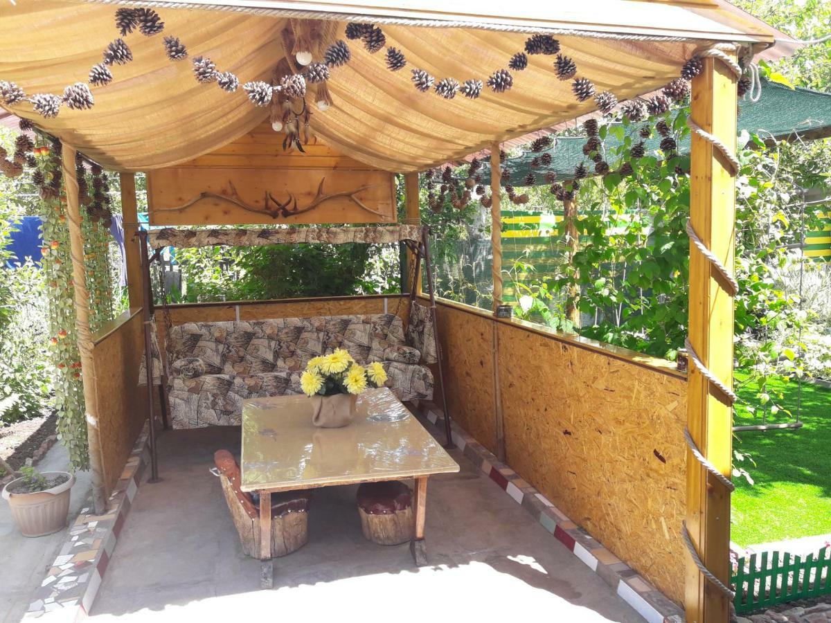 Olga Guest House Cholpon-Ata Ngoại thất bức ảnh